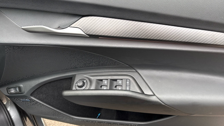 Skoda Enyaq 210kW 85x Sportline 82kWh 4x4 5dr Auto Electric 